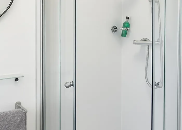 Spacious 3-bed Near Avonmouth & M5, -ideal For Contractors And Work Bristol